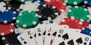 Poker - Thể loại game bài được yêu thích nhất hiện nay